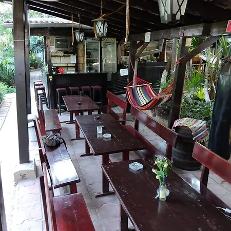 Auberge de jeunesse Botanika *