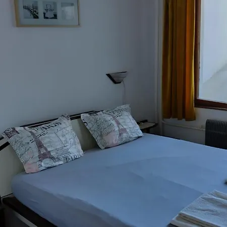Auberge de jeunesse Botanika